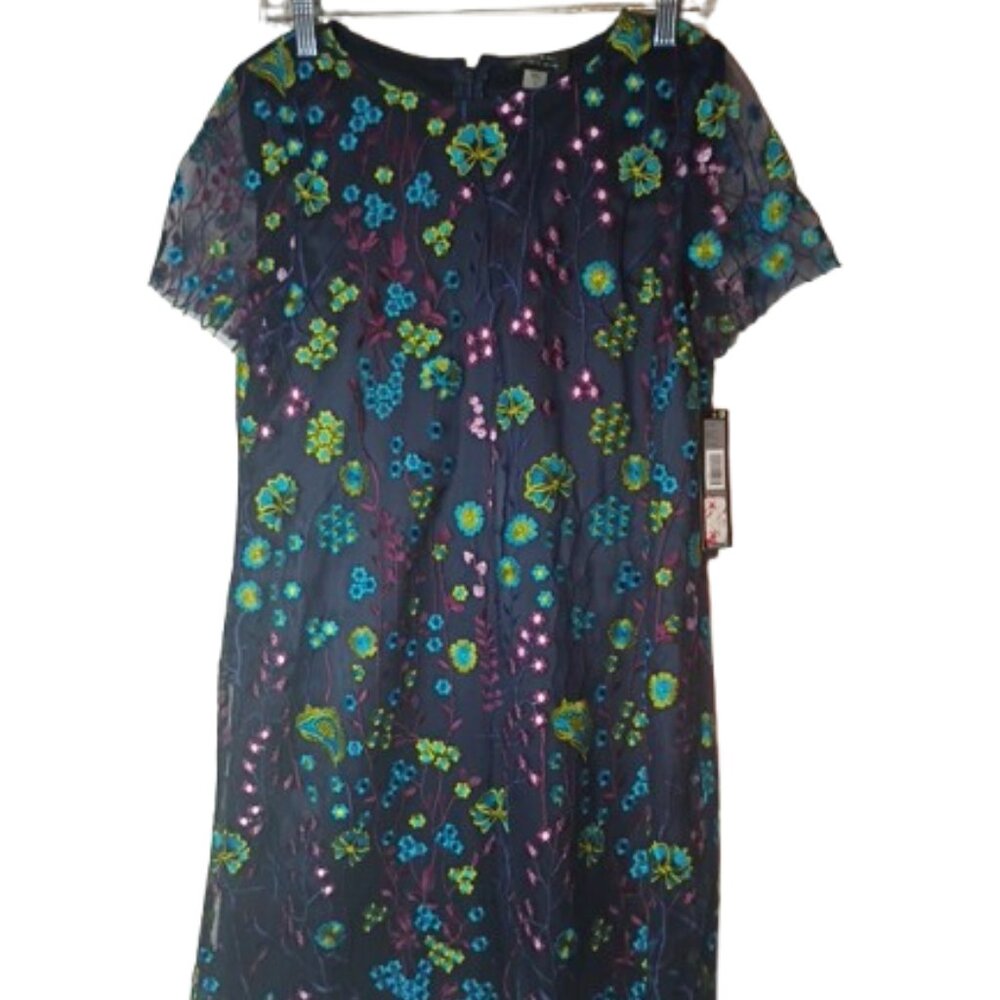 Tahari Arthur S. Levine Floral Embroidered Dress in Navy NWT Size 6